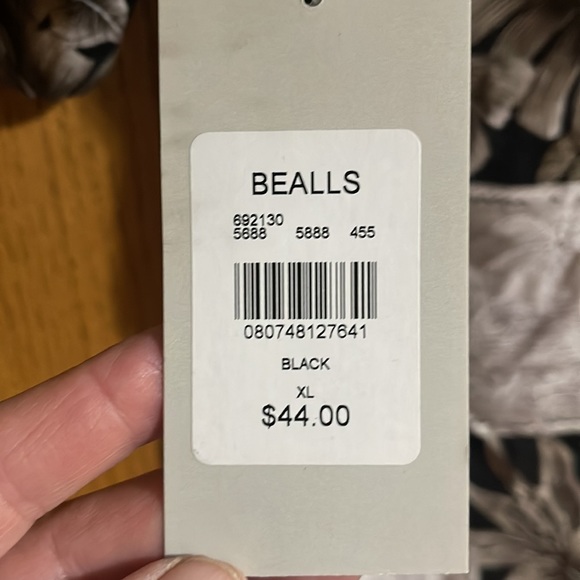 Men’s Windham Pointe Button Up Shirt - Picture 3 of 4